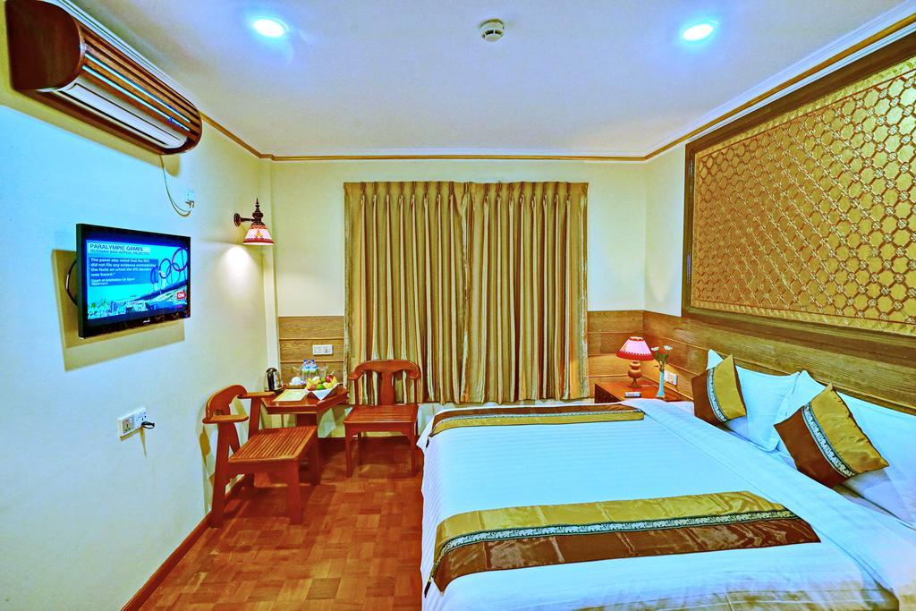 Hotel Yadanarbon Mandalay Exteriér fotografie
